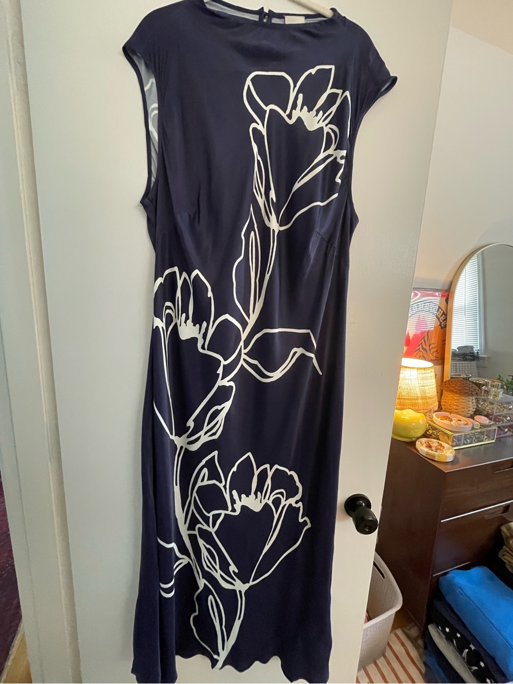 Maeve Sleeveless Navy Floral Midi Dress - size 2X - Picture 5 of 11